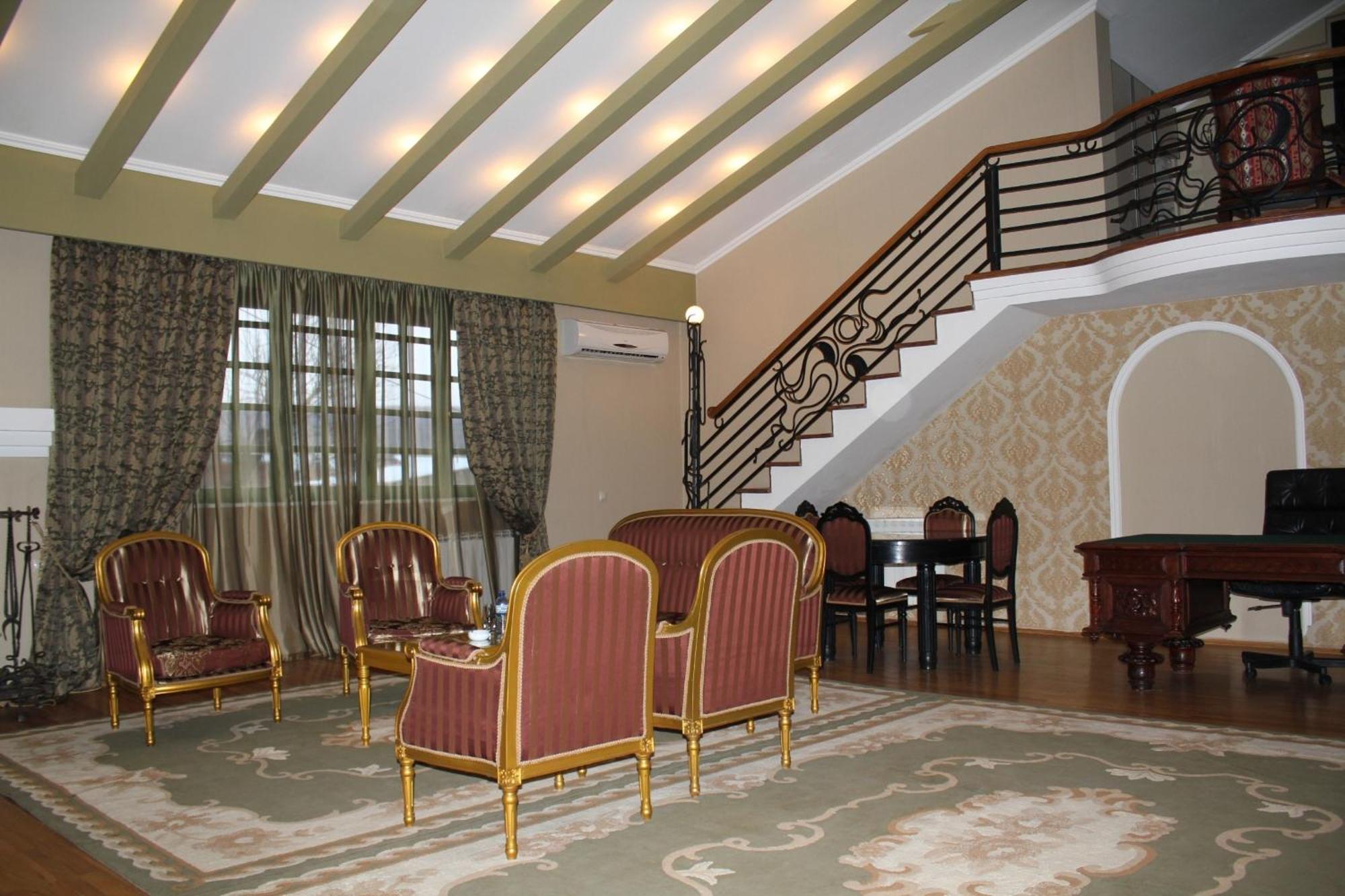 Prestige Palace - Esquisse Hotel Тбілісі Номер фото