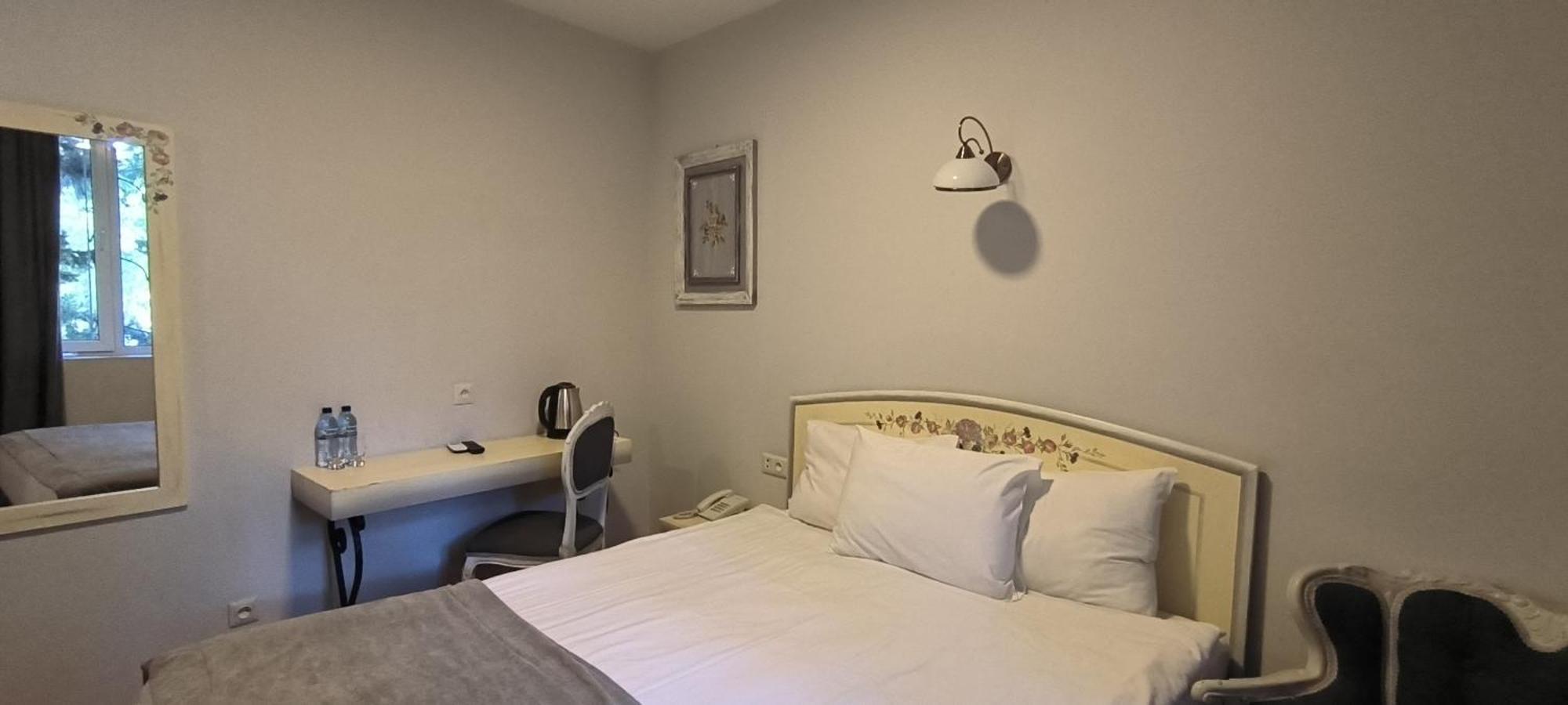 Prestige Palace - Esquisse Hotel Тбілісі Номер фото