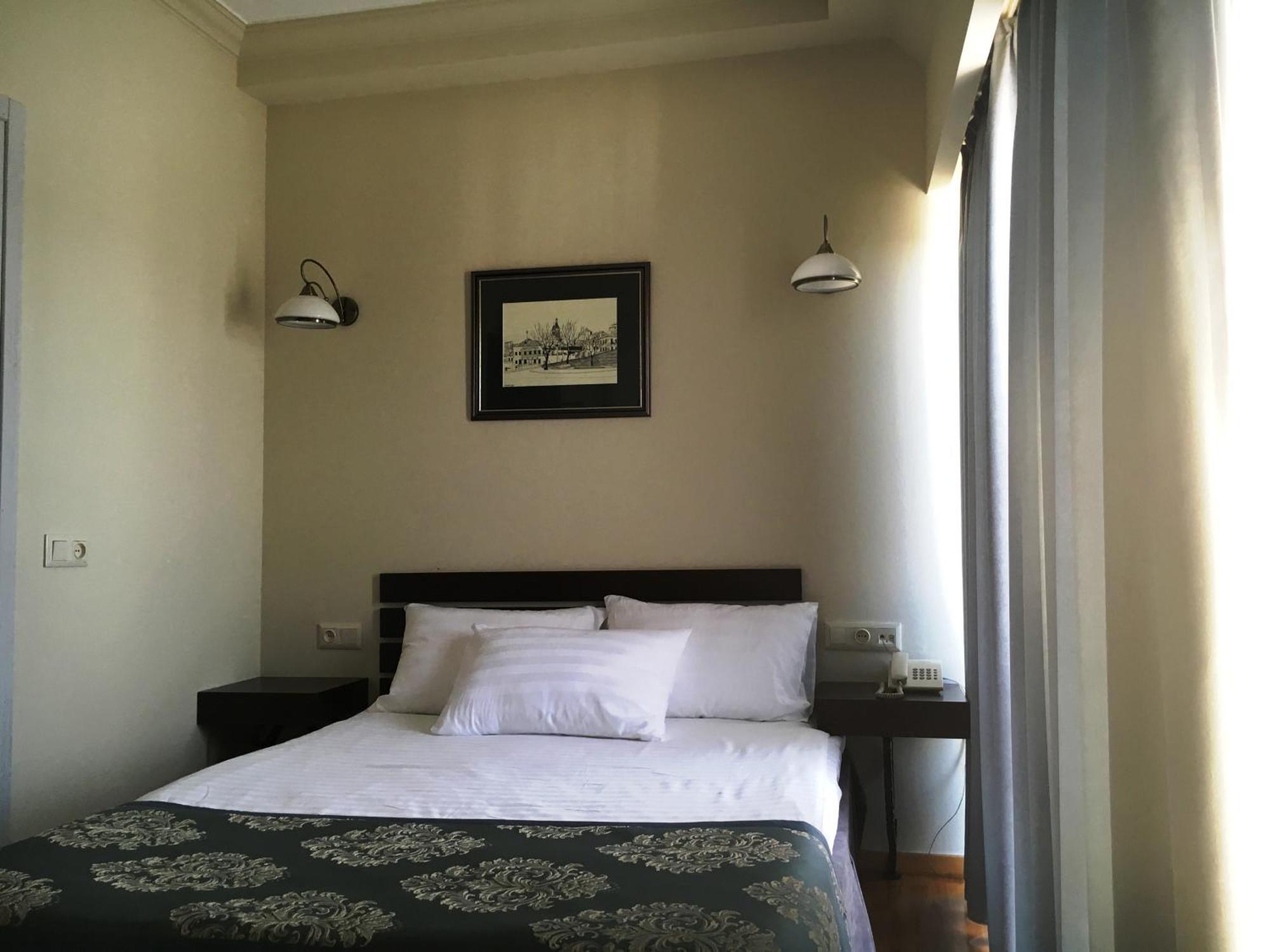 Prestige Palace - Esquisse Hotel Тбілісі Номер фото