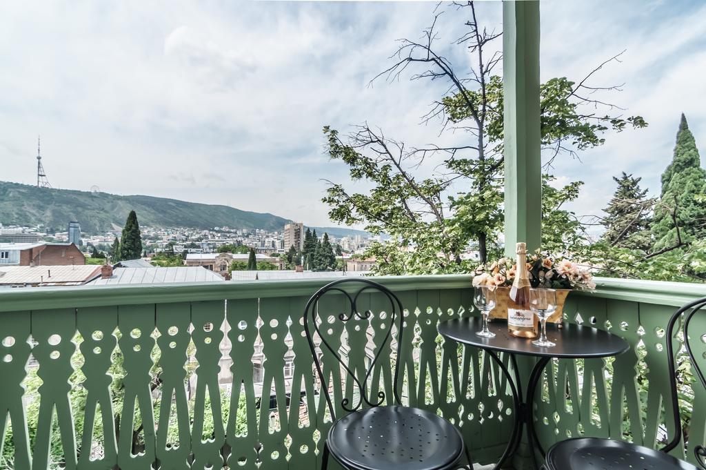 Prestige Palace - Esquisse Hotel Тбілісі Екстер'єр фото